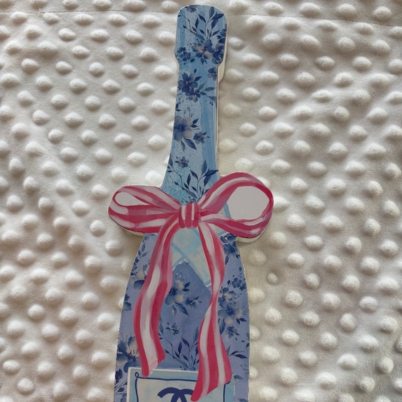 NEW CHANEL CHAMPAGNE BOTTLE HOME 3D WOOD ACCENT DECOR - Picture 4 of 7